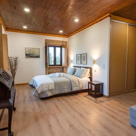 Semesterbostad Quinta Das Mirandas Nature Oliveira de Frades